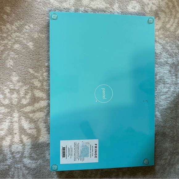 Hello Beautiful Makeup Tray - Picture 3 of 5